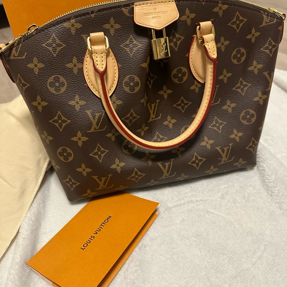 Louis Vuitton Brown Bags